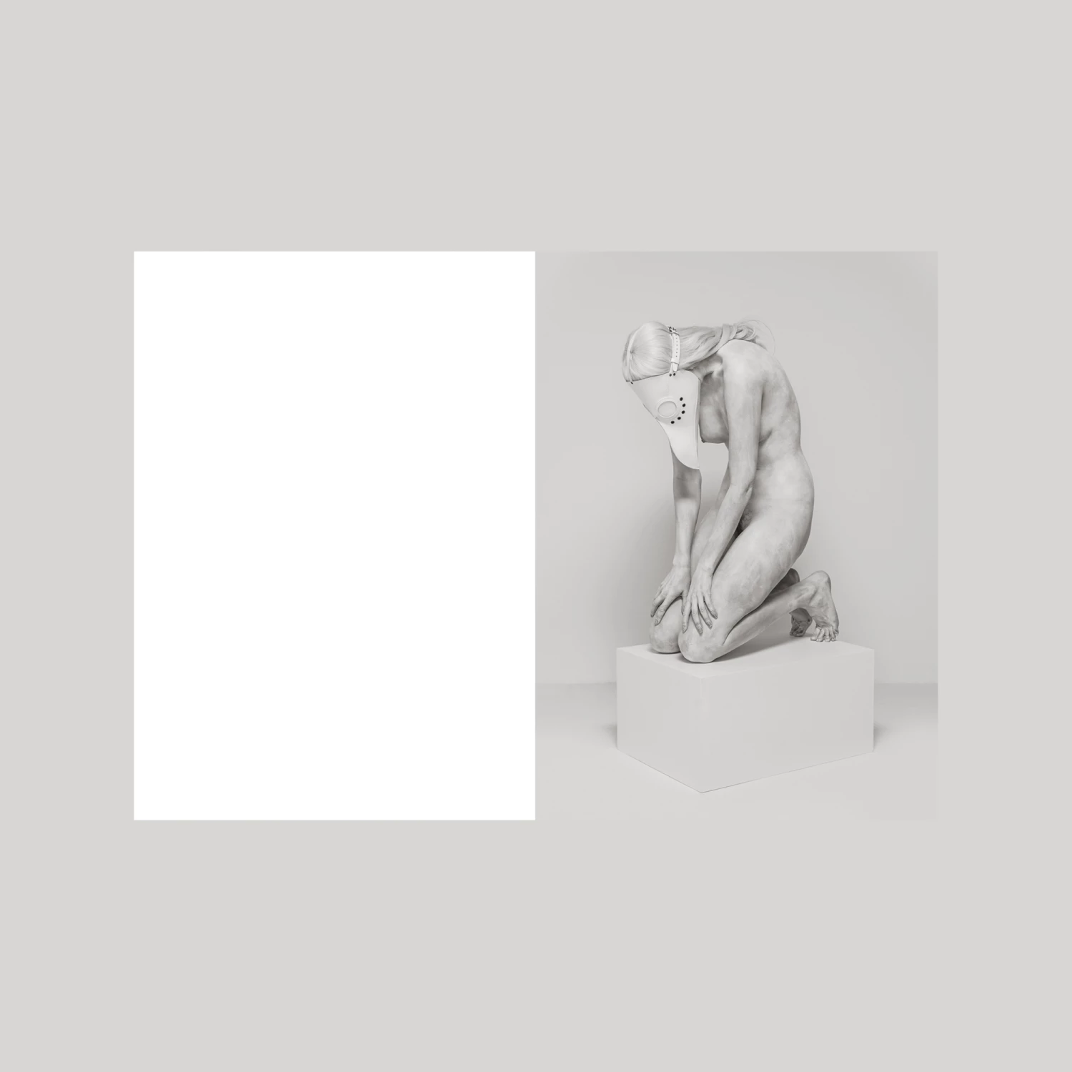 Cover of the photo book dressed